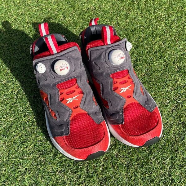 Reebok ポンプフューリー スニーカー 赤/黒 フューリーロード 24.0 リーボック