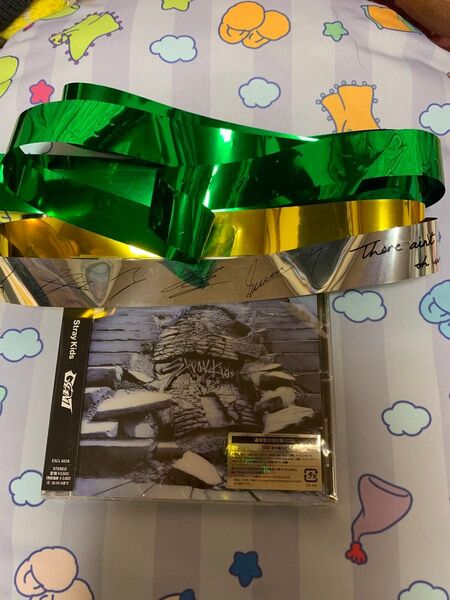stray kids CD giant 通常盤 銀テープ付き