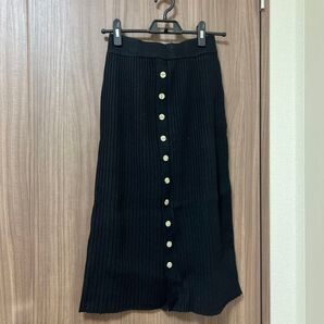 スカート ロング ニット Aライン ブラック 黒 黒 リブ編み ロングスカート ボタン付き おしゃれ 冬コーデ レディース