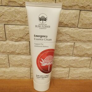 新品 BUSH Flower Essence エマージェンシー クリーム