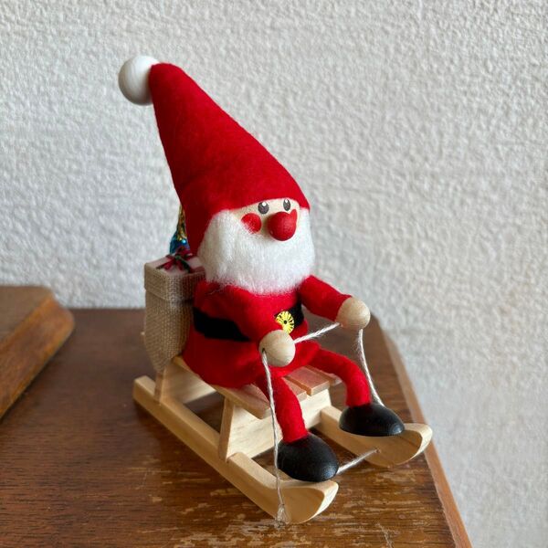 新品 ノルディカニッセ そりに乗ったサンタ