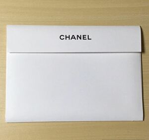 CHANEL シャネル 封筒〈約 32.2cm×23cm〉