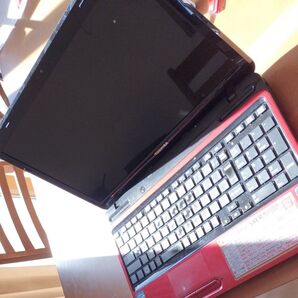 dynabook T451/58BR モデナレッド ダイナブック ノートパソコン