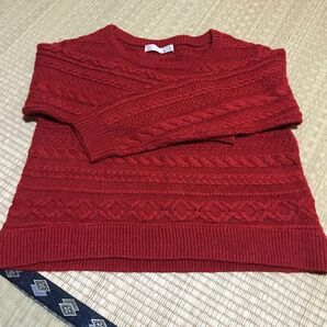 ニットセーター