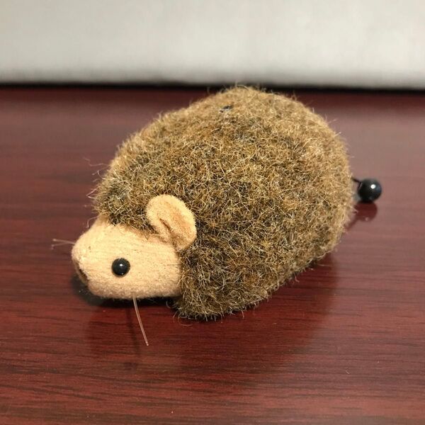 ハリネズミ ブルブル ぬいぐるみ マスコット