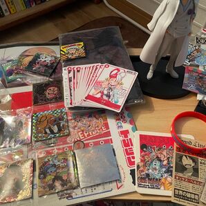 ワンピースグッズ※バラでも複数でも大丈夫です ワンピースシール ワンピースカード フィギュア イベント特典