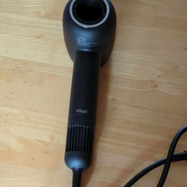 ドライヤー、ヘアアイロン