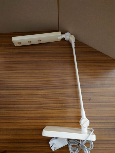 無印良品 LEDデスクライト ベース付 LE-R2001 1WLED x 3灯