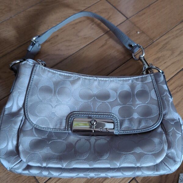 美品コーチ COACH ショルダーバッグ45265ハンドバッグシグネチャーレザー