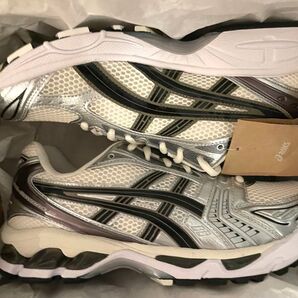 ASICS GEL KAYANO 14 クリーム/ブラック
