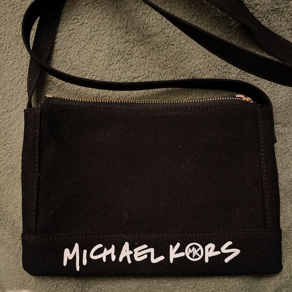 【Michael Kors】マイケルコース サコッシュ