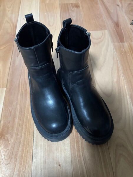 ZARA ショートブーツ32(21㎝)