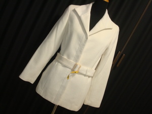 * NATURALBEAUTY BASIC Natural Beauty .- Schic wool Anne gola fine quality material white coat jacket M size 9 number 38 number 