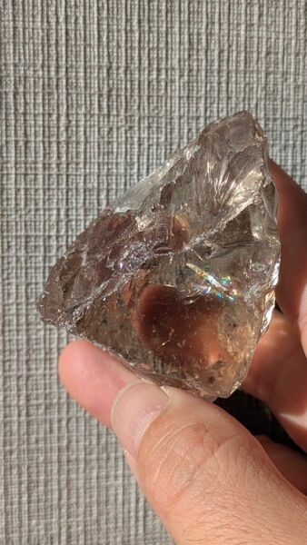 スモーキールチルクォーツの原石!透明感抜群! ブラジル産 売りつくし大特価!