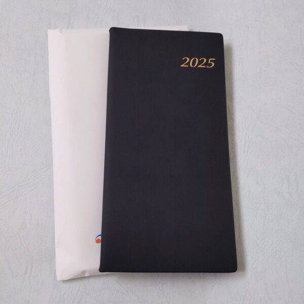 2025年 Schedule Diary ポケット手帳 黒
