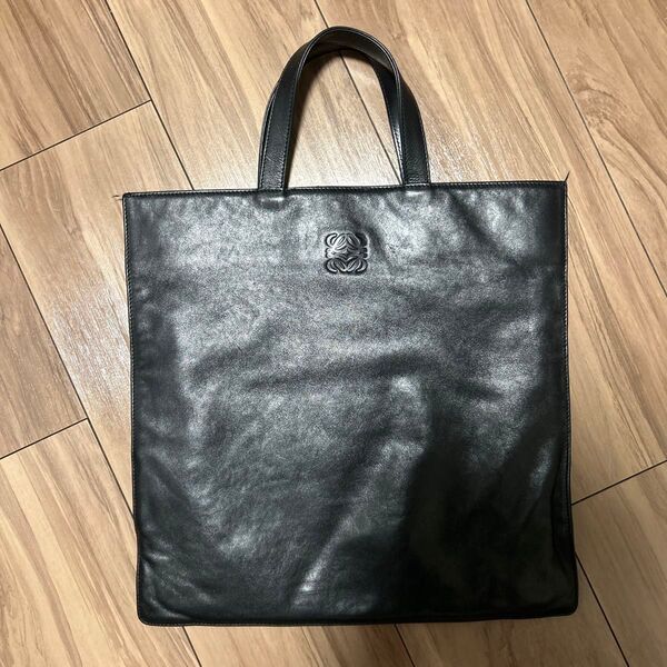 LOEWE ロエベ 鞄 バッグ トートバッグ 本革 ブラック 黒