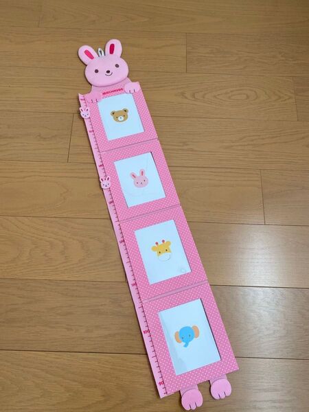 【出産祝いに最適 ミキハウス 未使用】身長計付きフォトフレーム