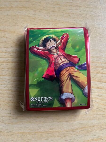 ONE PIECEカードゲームスリーブ ルフィ 70枚
