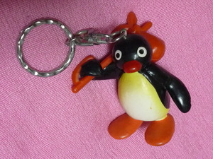  очень редкий! retro 1990 год PINGU Pingu герой эмблема брелок для ключа ③