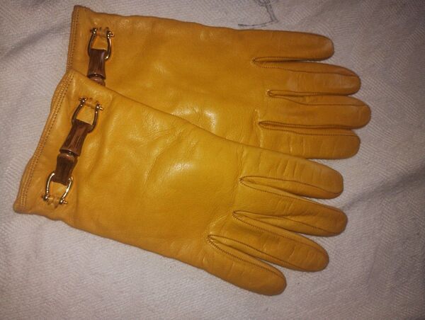 ほぼ未使用 SERMONETA GLOVES レザーグローブ イタリア製 サイズ6ハーフ 革手袋 カシミア裏地