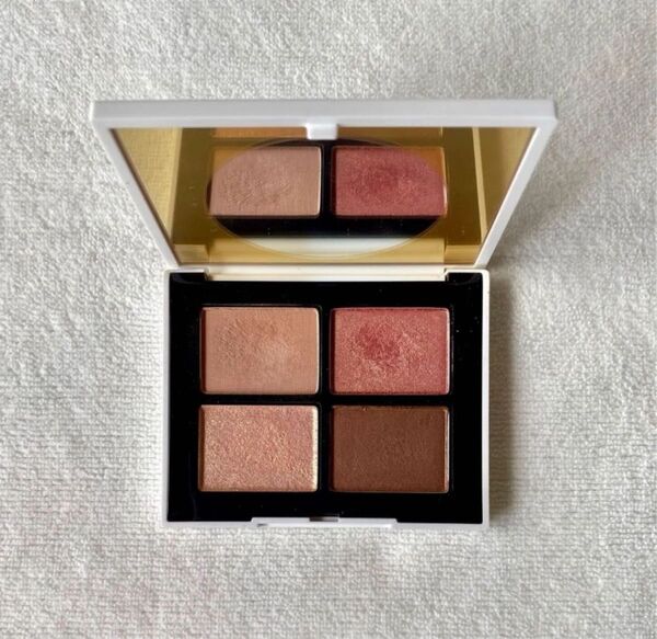 NARS クワッドアイシャドー QUAD EYESHADOW 00122