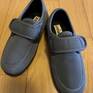介護シューズ