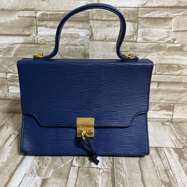 ハンドバッグ 紺 具付き 中古品