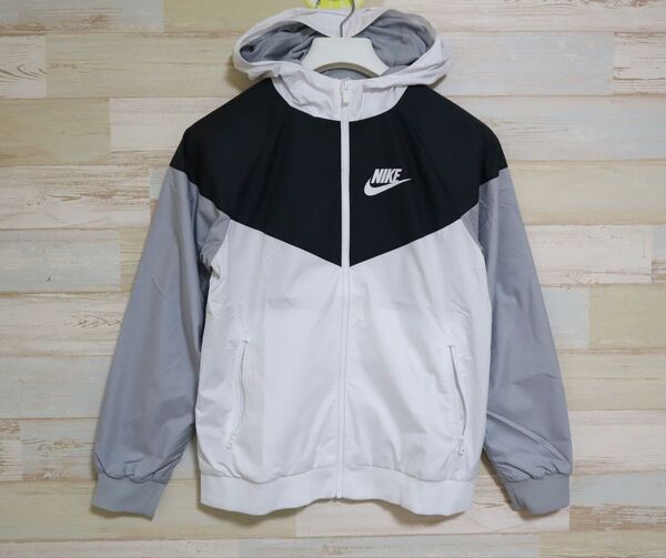 新品 160㎝ NIKE ナイキ キッズ ウインドランナー ジャケット ナイロンジャケット 白 グレー 黒 裏メッシュ