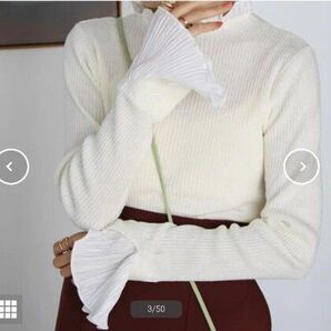 ジーラ バイ リュリュ プリーツ付ハイネックリブトップス フリル 白ホワイト S