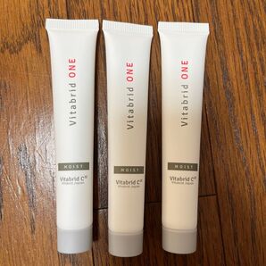 薬用ビタブリッドワン モイスト しっとり 3本 薬用 コスメ
