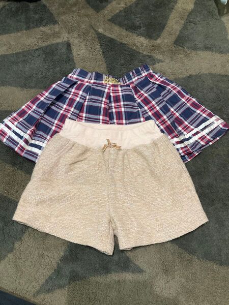130cm 女の子ショートパンツ、スカートセット