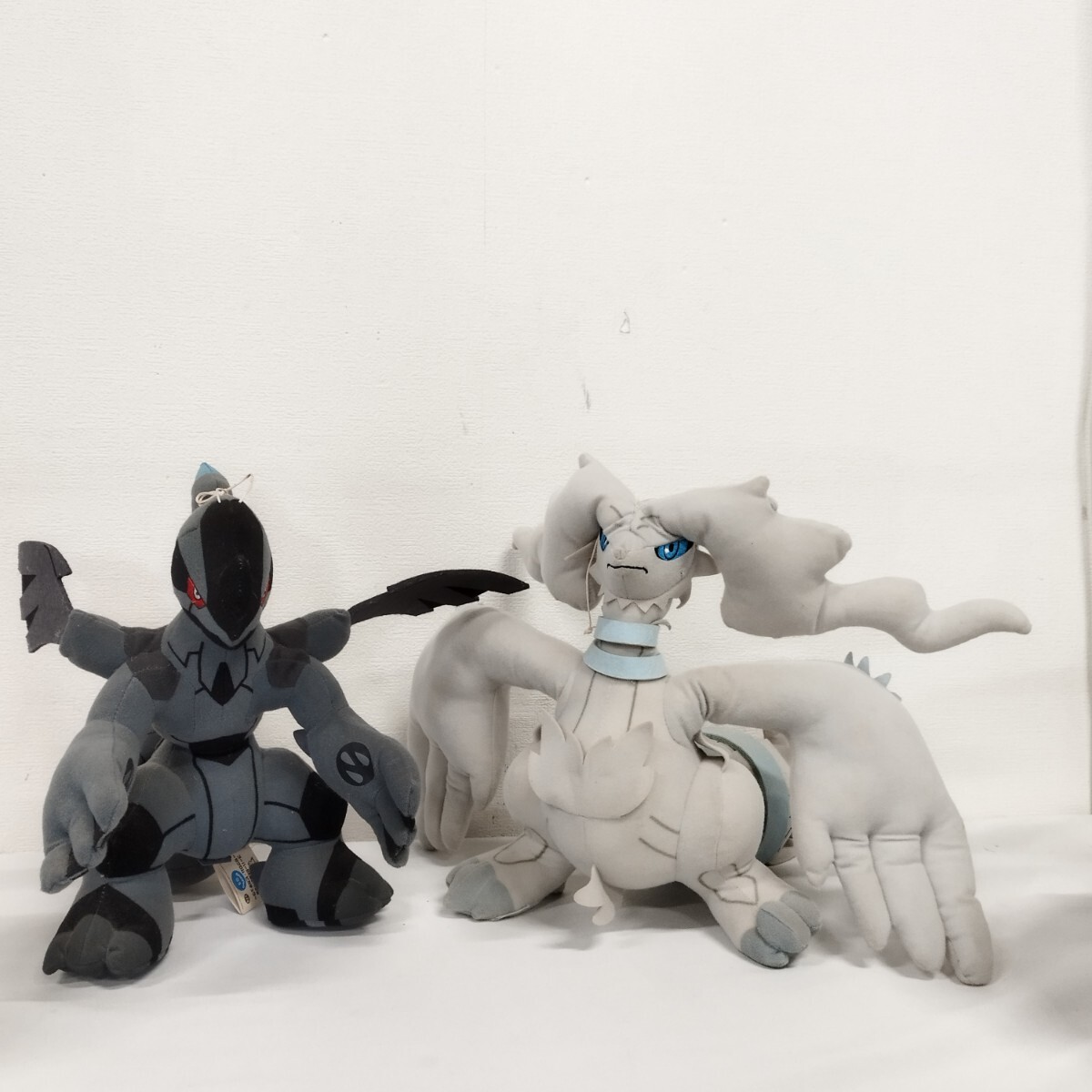 Yahoo!オークション -「ポケモン ぬいぐるみ レシラム Yahoo!オークション -「ポケモン ぬいぐるみ レシラム