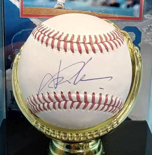 2024年ドジャース 山本由伸 投手 直筆サインボール 豪華ディスプレイ付き 優勝 MLB公式商品 MLBホログラム付き