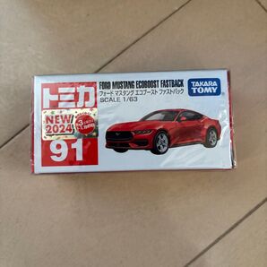 トミカ No.91 フォード マスタング エコブースト ファストバック 箱