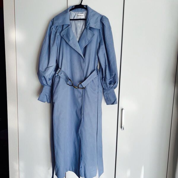 LILY BROWN タックトレンチコート