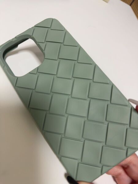 BOTTEGA VENETA ニューセージ iPhone14promax