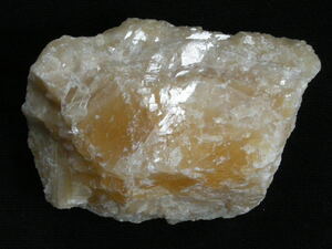 《鉱石》不明の鉱石◆ガラス質■左右11.5㎝/469g