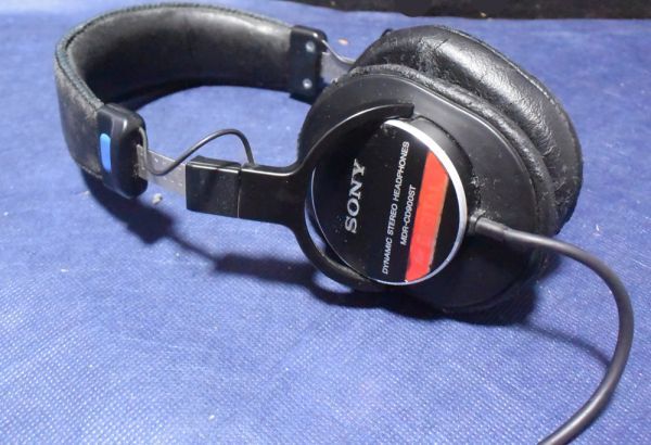 Yahoo!オークション -「mdr-cd900st ジャンク」の落札相場・落札価格 Yahoo!オークション -「mdr-cd900st ジャンク」の落札相場・落札価格