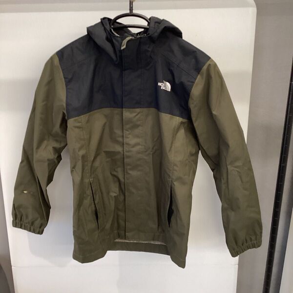 THE NORTH FACE ボーイズ ウインドブレーカー グリーン Sサイズ ※記名、やぶれあり