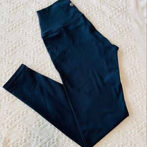 【新品 Lサイズ】 SUKALA スカーラ ベーシックレギンス ネイビー ヨガパンツ