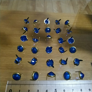 ハイドームアクリルスポッツ・ビンテージタイプ・ブラス枠（10mm） (30コ入)クリアダークブルー
