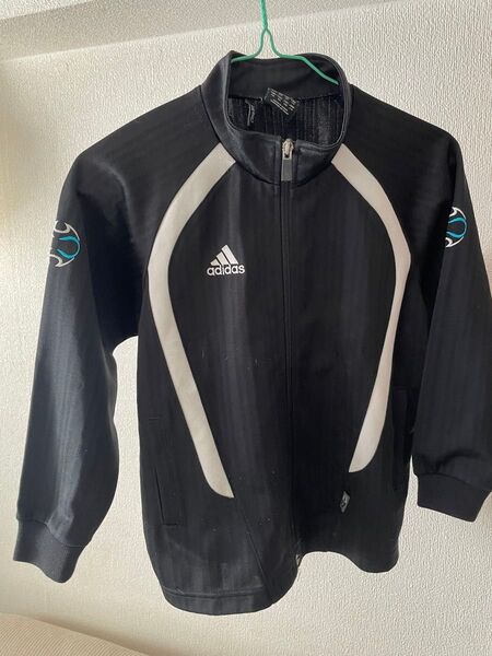 adidasキッズジャージ上120