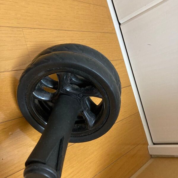 腹筋ローラー