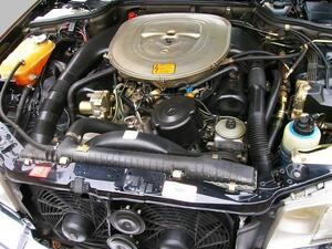 V8SOHC Benz. oil down cheap . repair does!W126(500SE,560SEL etc. ),R107(500SL,560SL etc. ),W107(450SLC etc. )M117 engine 