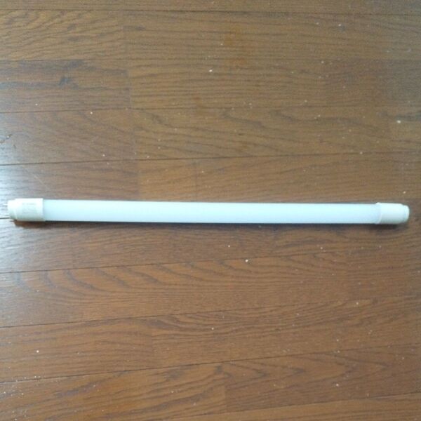 値引き不可 2本 セット LED ELSNIC 直管 長さ 58cm グロー不要 EFC-LT20N09