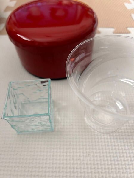 プラスチック容器