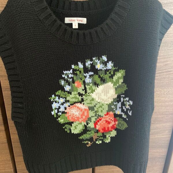 新品YUHAN WANG ユハンワンROSE INTARSIA VEST サイズS