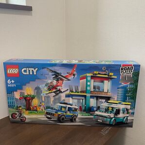 レゴLEGO シティ 緊急出動本部 60371 おもちゃ ブロック 警察 けいさつ 街づくり 男の子 女の子 6歳以上