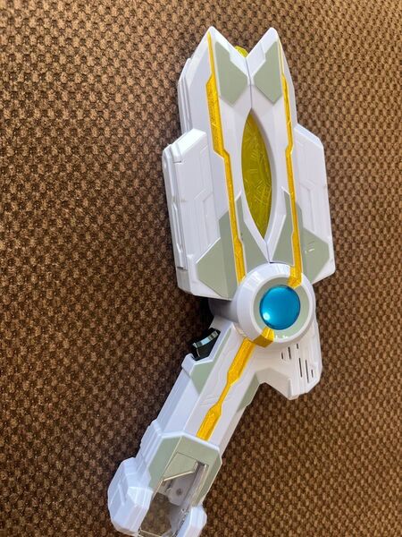 ウルトラマントリガー DXガッツスパークレンス
