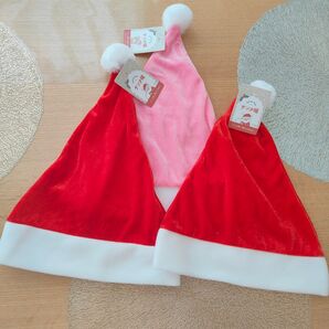 +d24●サンタ 帽子 新品 未使用 サンタ帽 3個 赤 ピンク 56cm 大人 おそろい パーティー 子供 キッズ送料込